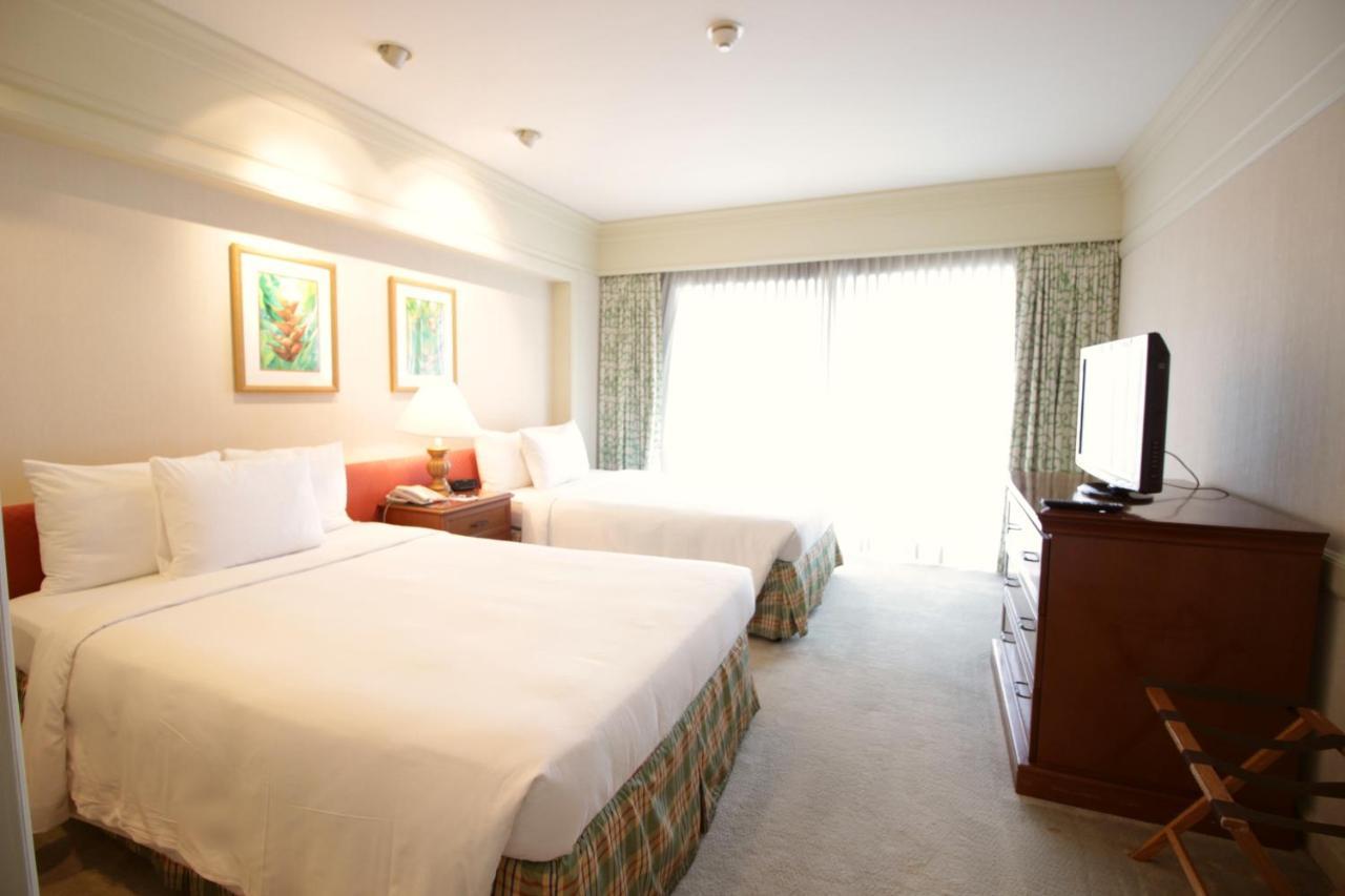 Pacific Star Resort & Spa Tamuning Buitenkant foto